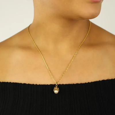 Anhänger aus 18 Karat Gelbgold – Motiv „Glockenblume” mit Perle