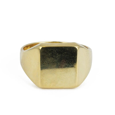 Ring aus 18 Karat Gelbgold – Typ „Siegelring”