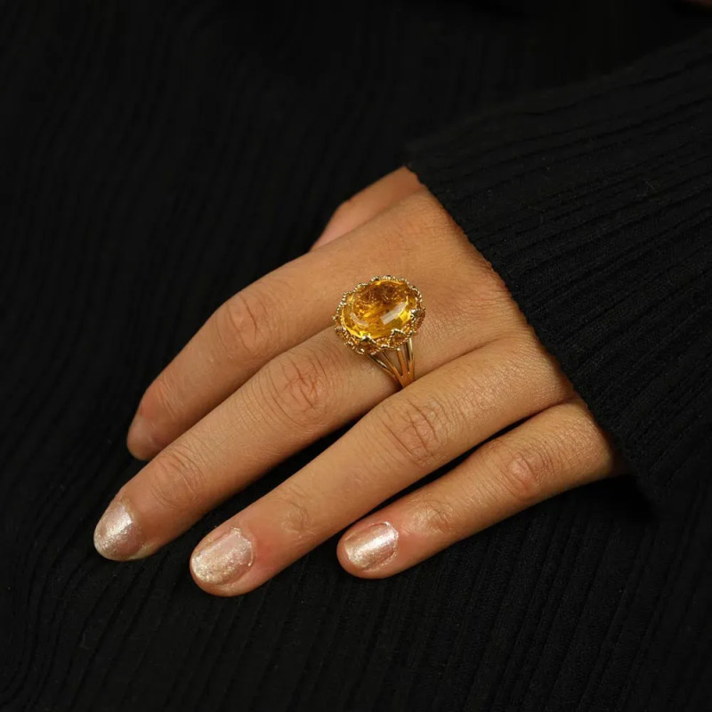 Ring aus 18 Karat Gelbgold mit Citrin
