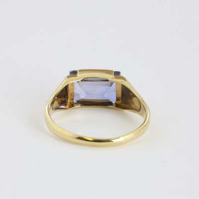 Catawiki - Bague en Or 18k avec Saphir Synthétique
