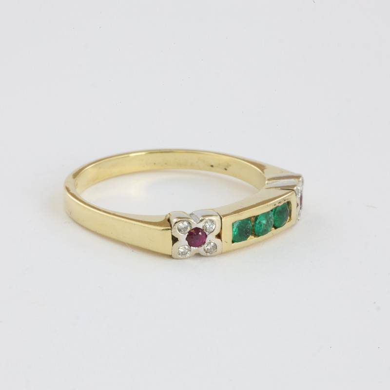 Catawiki - Bague en Or jaune et blanc 18k avec Emeraudes, Diamants et Rubis