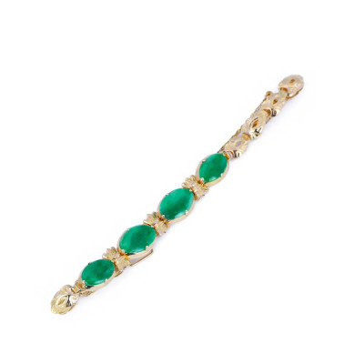 Armband aus 14 Karat Gelbgold mit Jade