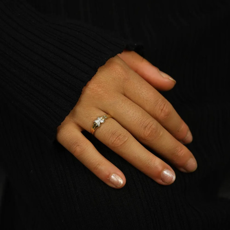 Ring aus 18 Karat Gelbgold mit Diamanten