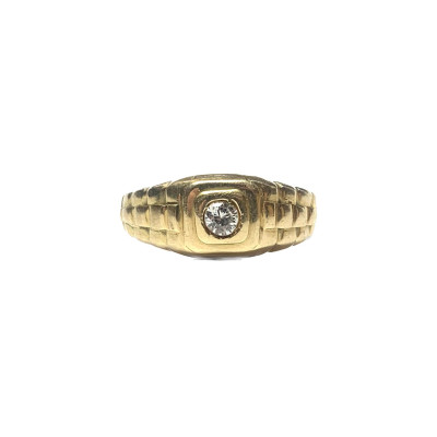 14k yellow gold ring with cubic zirconia CZ