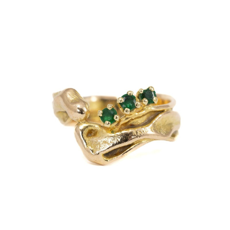 Ring S.Rawadi aus 18 Karat Gelbgold mit Smaragd