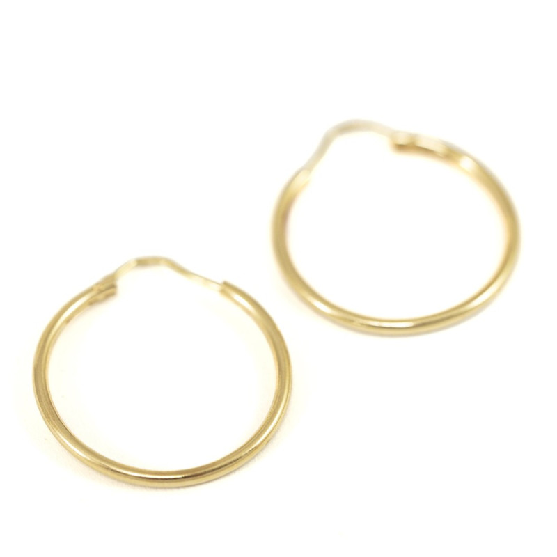 Ohrringe aus 18 Karat Gelbgold – Creolen-Stil